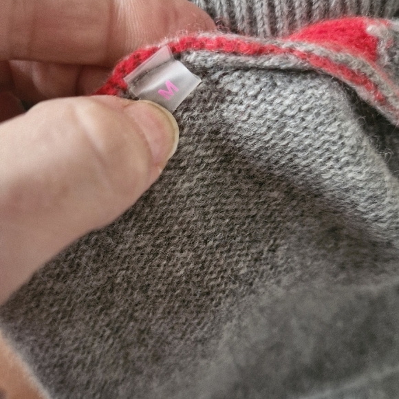 From Future Cashmere Rainbow Sweater - Picture 6 of 7
